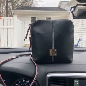 Dooney and Bourke handbag w/wallet